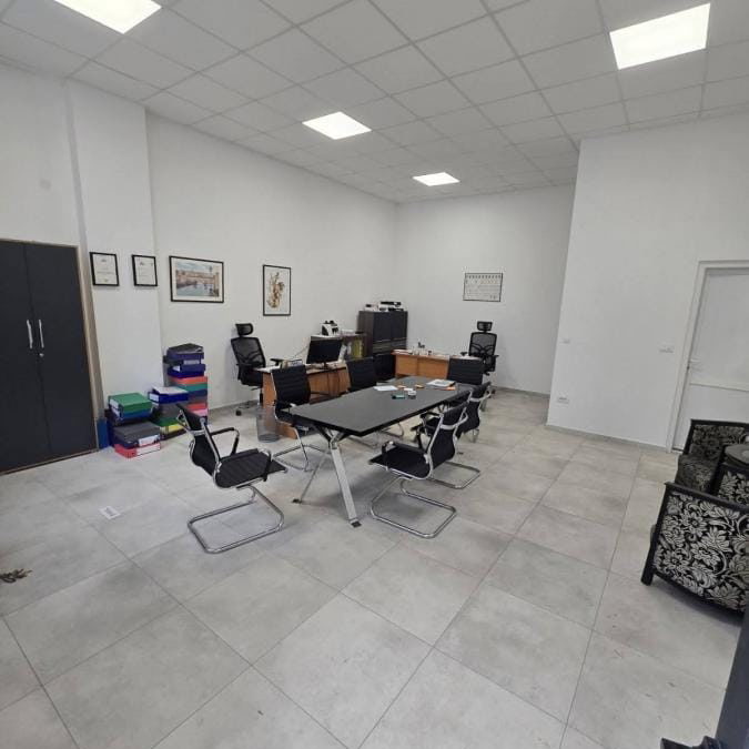 Lokal Prodaja Novi Sad  86 m2