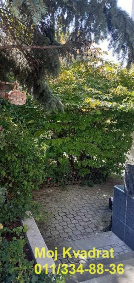 Kuća Prodaja Beograd Dedinje 550 m2