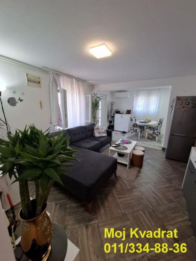 Kuća Prodaja Beograd Sremčica 229 m2
