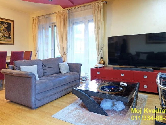 Stan Prodaja Beograd Dedinje 142 m2