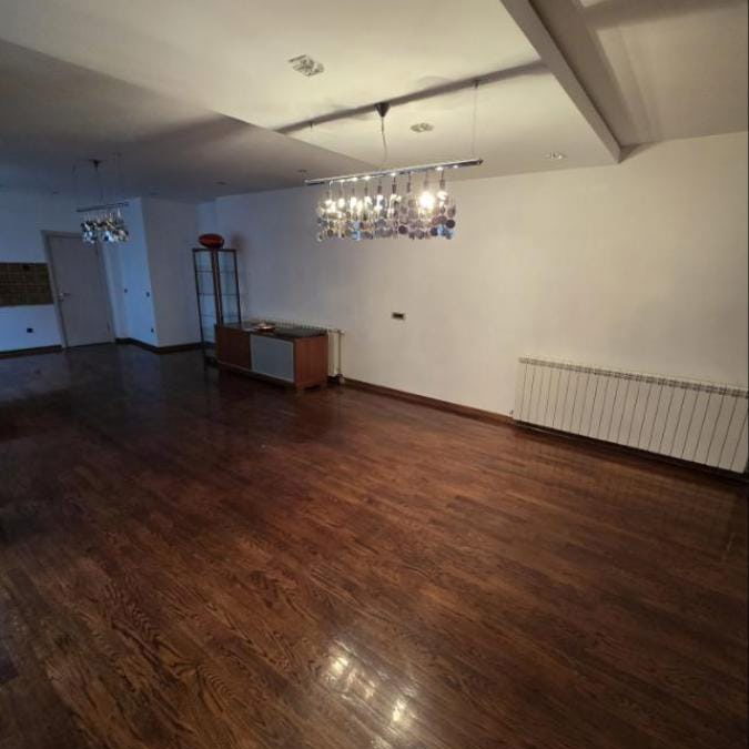 Lokal Izdavanje Novi Sad  119 m2