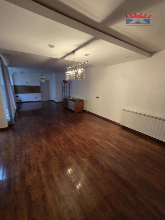 Lokal Izdavanje Novi Sad  119 m2