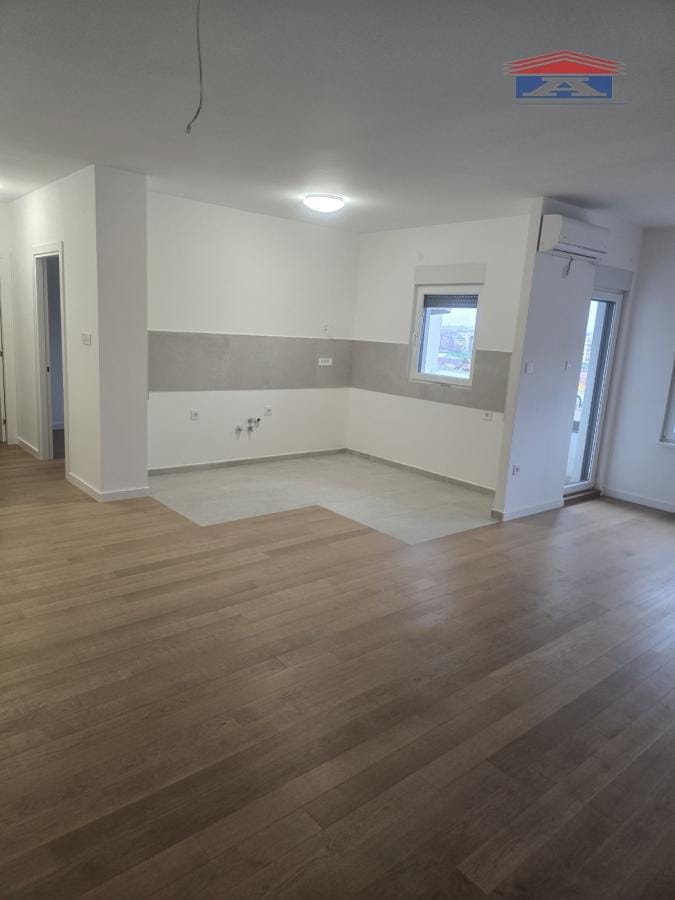 Stan Prodaja Novi Sad  129 m2