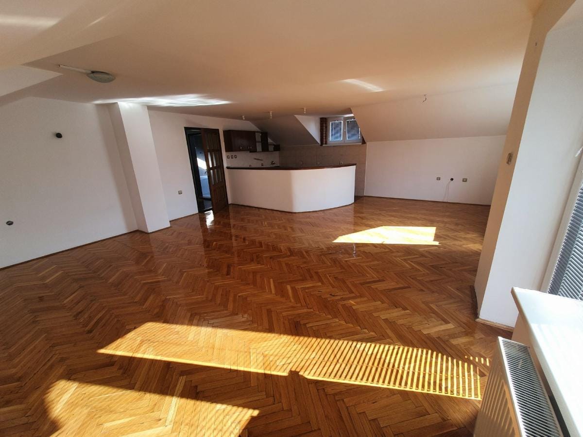 Kuća Prodaja Novi Sad Kuća Prodaja Novi Sad 362 m2