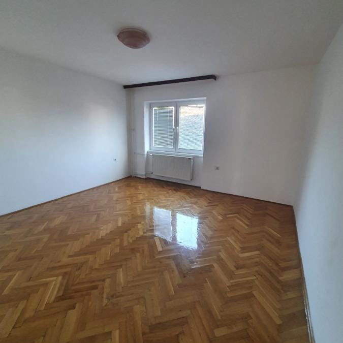 Kuća Prodaja Novi Sad  362 m2