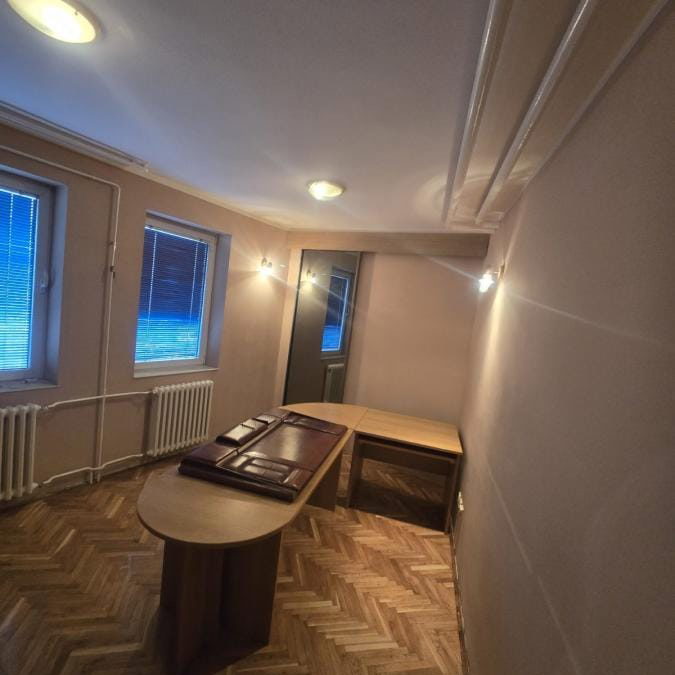 Lokal Izdavanje Novi Sad  40 m2