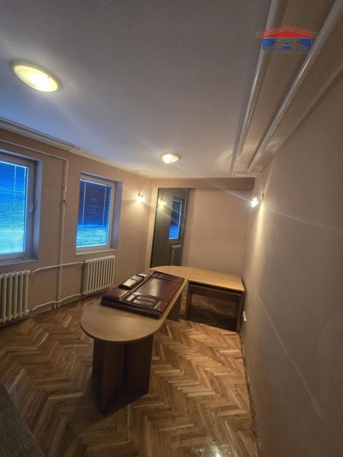 Lokal Izdavanje Novi Sad  40 m2
