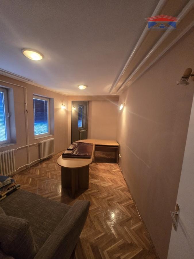 Lokal Izdavanje Novi Sad  40 m2