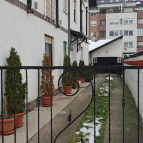 Kuća Prodaja Novi Sad  280 m2