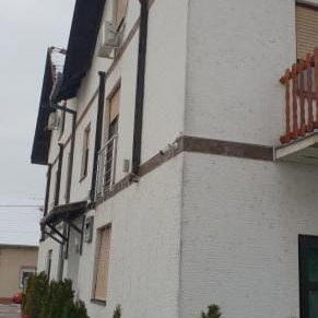 Kuća Prodaja Novi Sad  280 m2