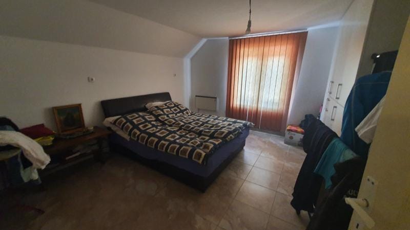 Kuća Prodaja Novi Sad  168 m2