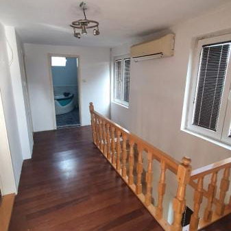 Kuća Prodaja Novi Sad  168 m2