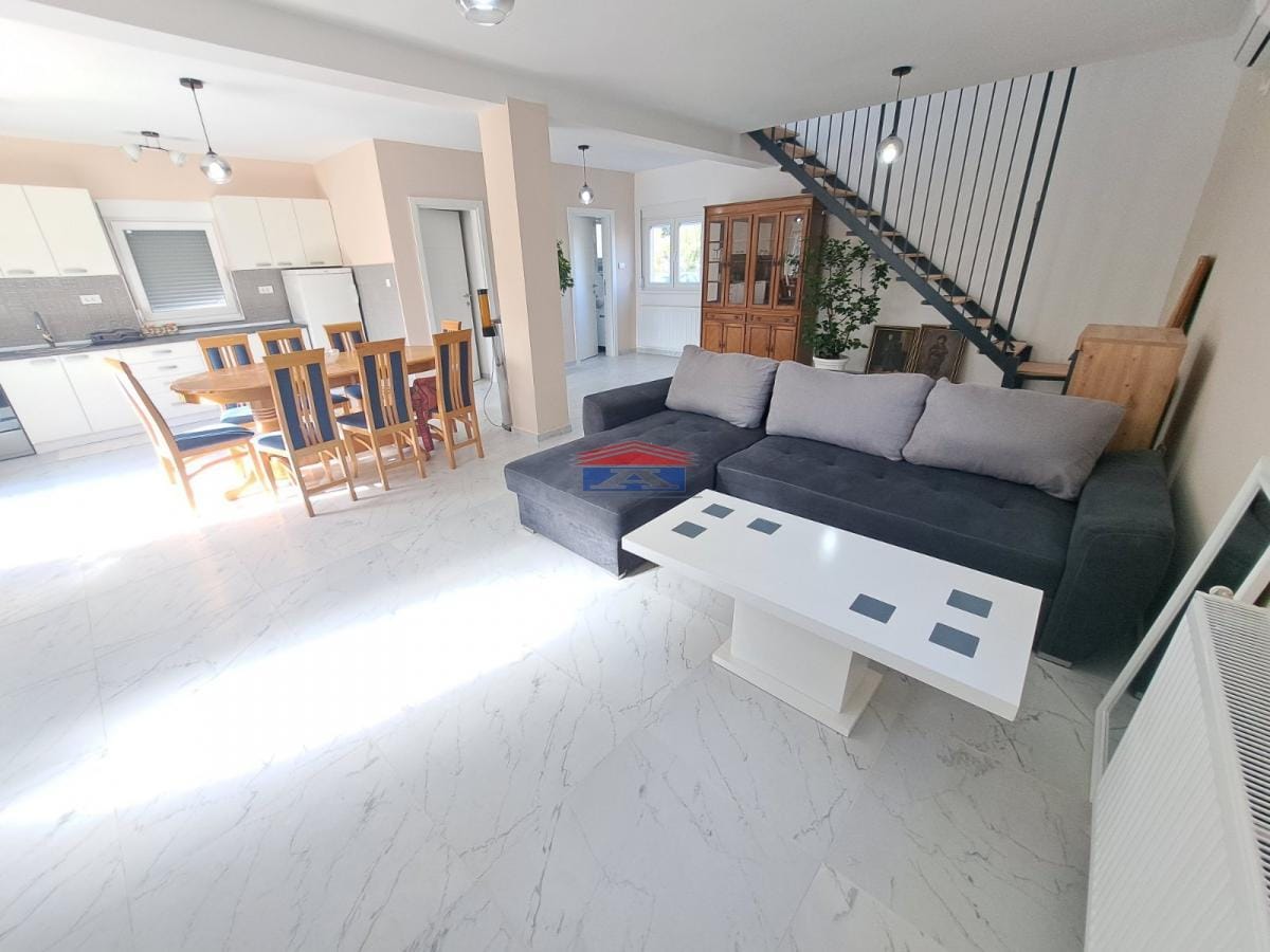 Kuća Prodaja Novi Sad  120 m2