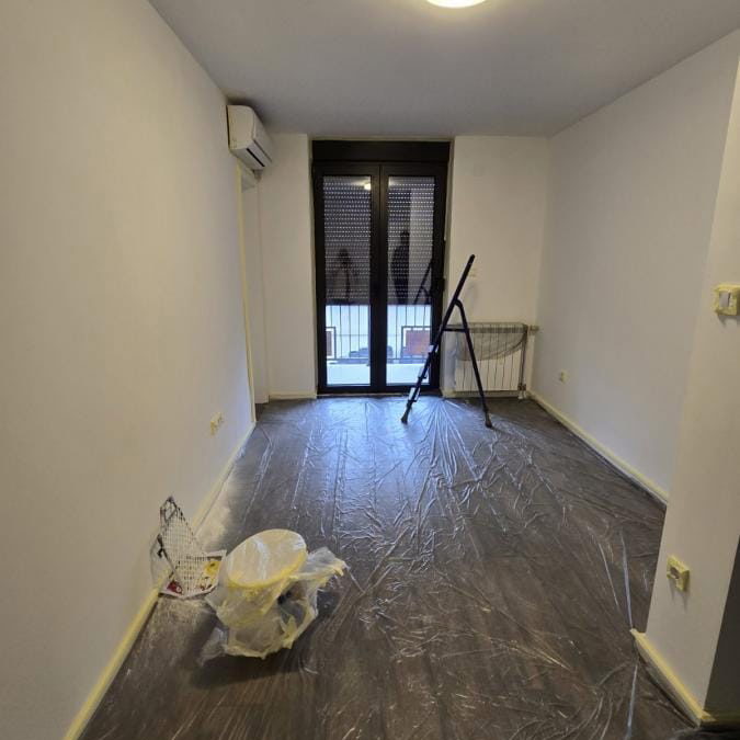 Lokal Izdavanje Novi Sad  230 m2