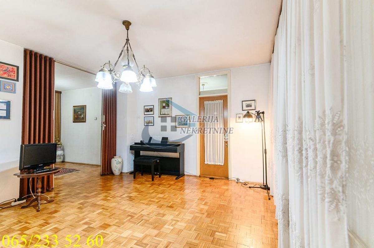 Stan Prodaja Beograd Karađorđev Park 73 m2