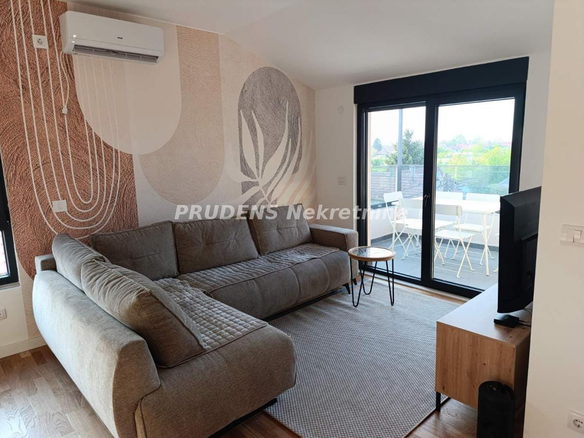 Stan Izdavanje Beograd  57 m2