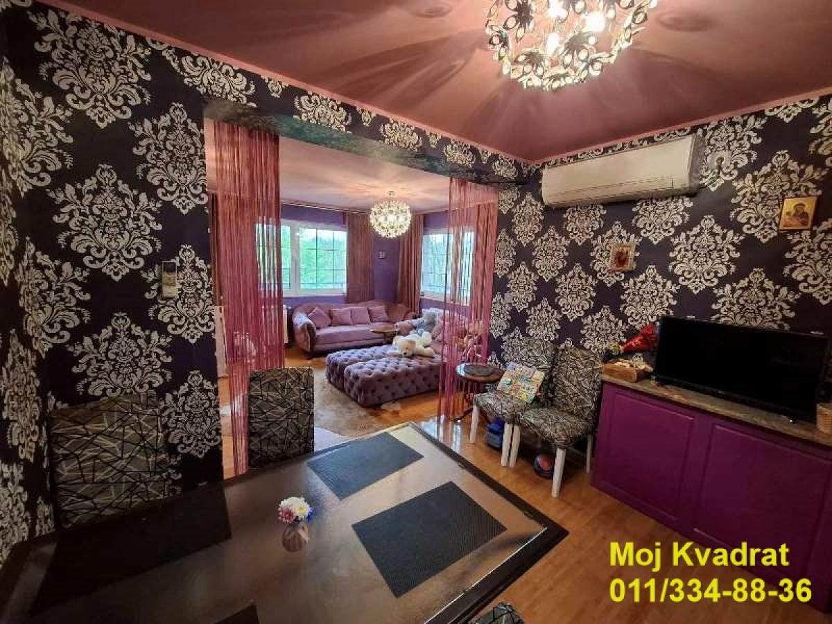 Kuća Prodaja Beograd Kuća Prodaja Beograd Sremčica 300 m2