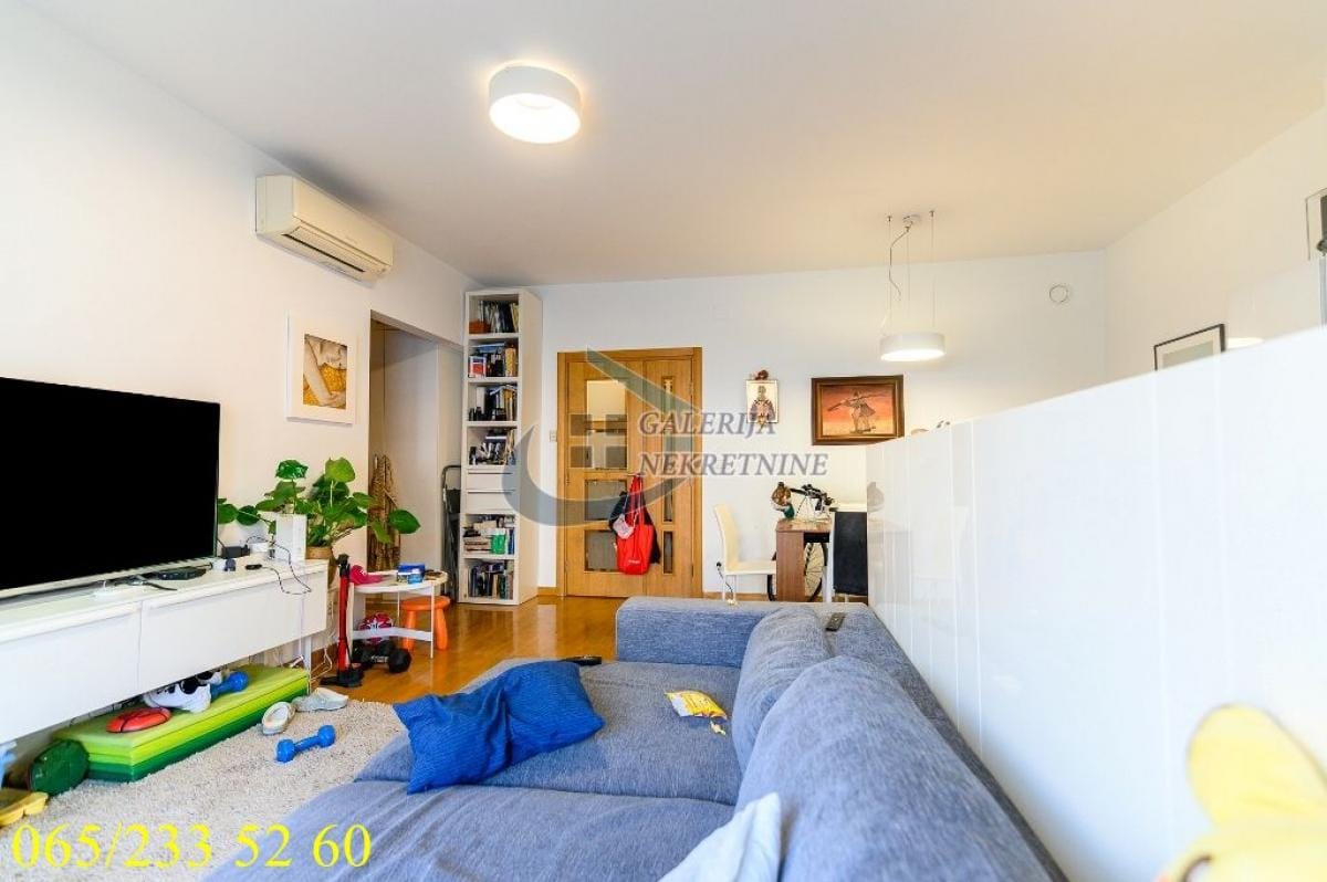 Stan Prodaja Beograd Stan Prodaja Beograd Cvetni Trg 65 m2