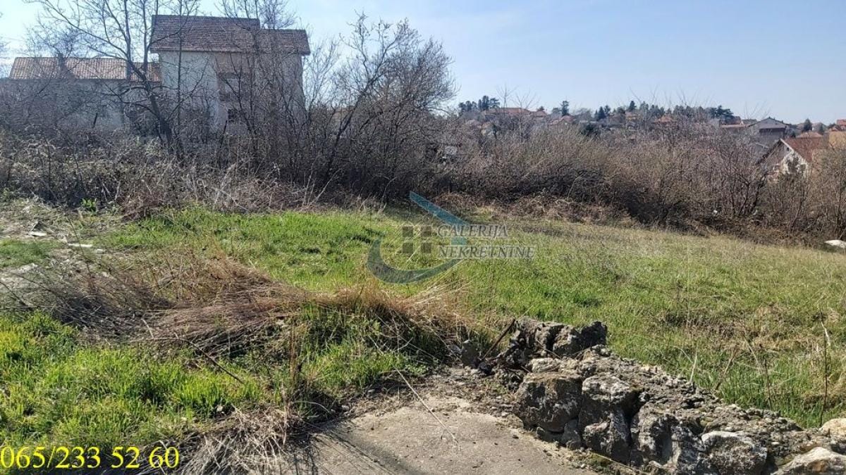 Plac Prodaja Beograd Plac Prodaja Beograd Kumodraž 0 m2