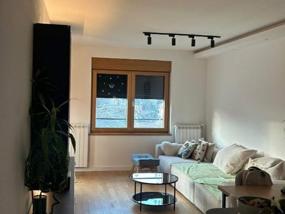Stan Prodaja Beograd Tošin Bunar 71 m2