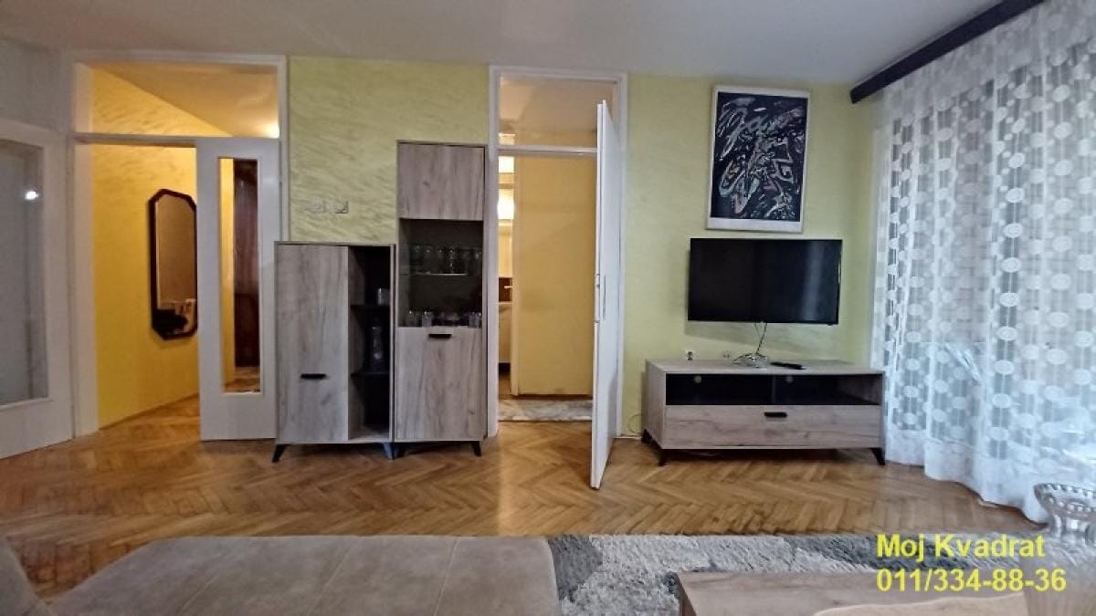 Stan Prodaja Beograd Banovo Brdo 75 m2