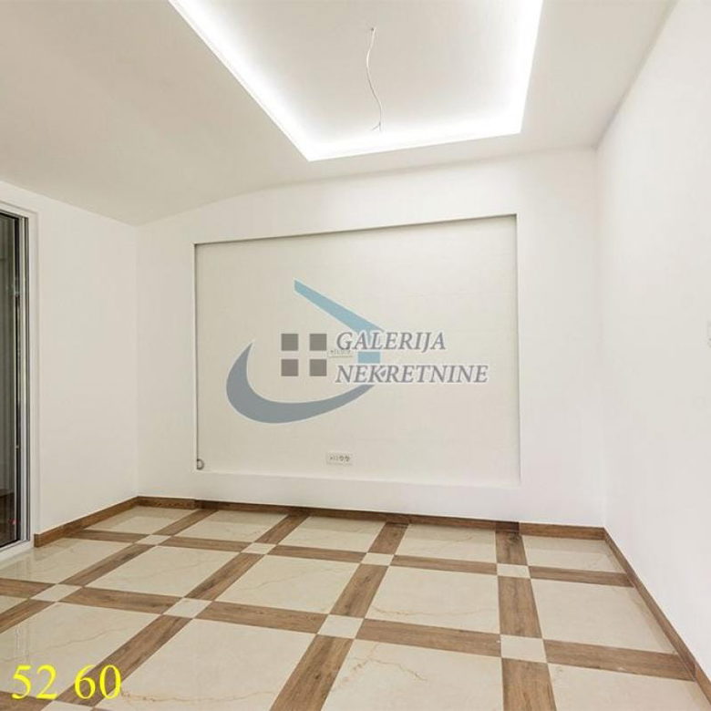 Stan Prodaja Beograd Hala Pionir 68 m2