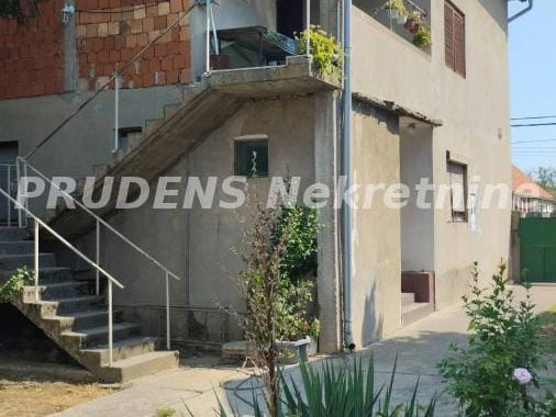 Kuća Prodaja Beograd Dobanovci 300 m2