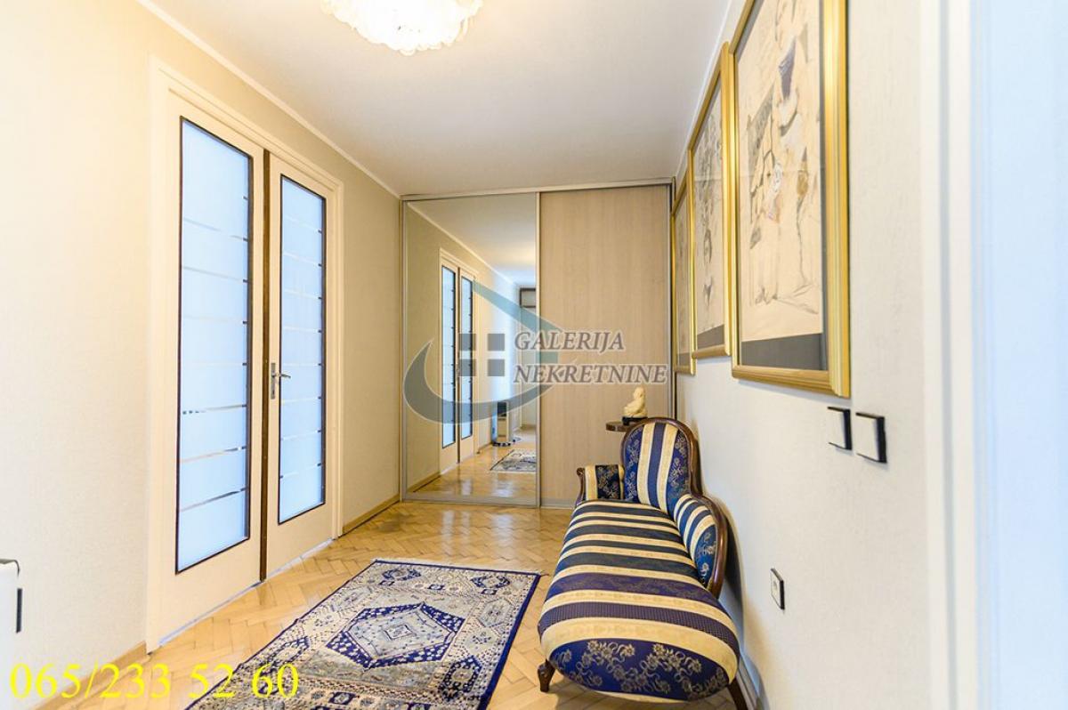Stan Prodaja Beograd Zeleni Venac 72 m2