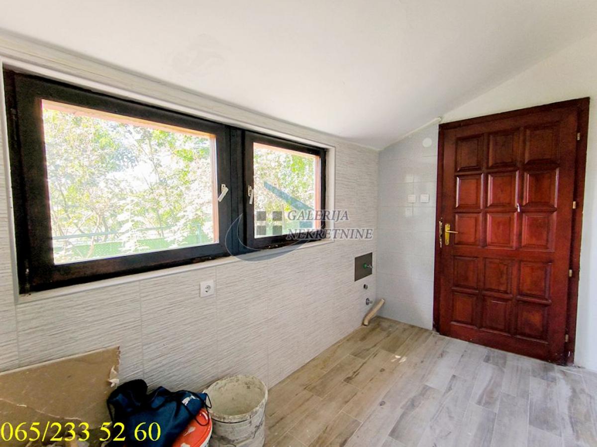 Kuća Prodaja Beograd Kuća Prodaja Beograd Mali Mokri Lug 59 m2