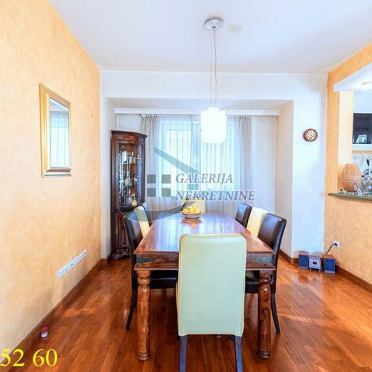 Stan Prodaja Beograd Fon 375 m2