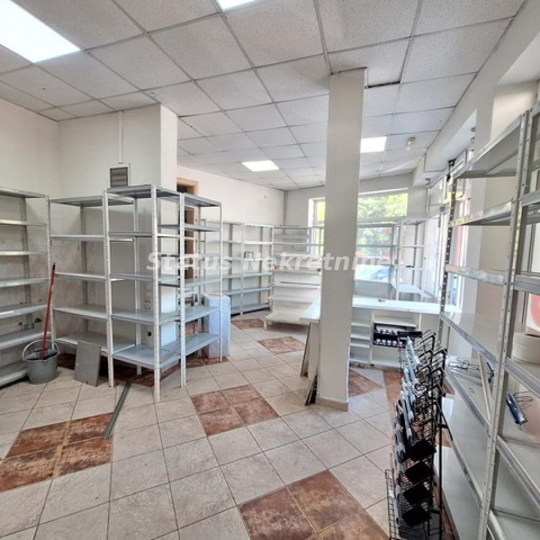 Lokal Izdavanje Novi Sad  43 m2