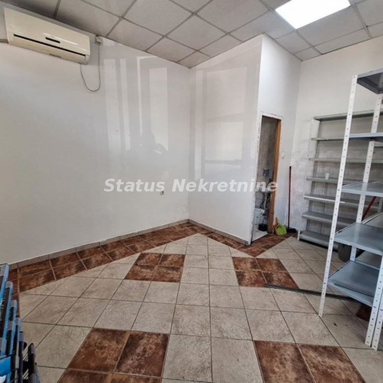 Lokal Izdavanje Novi Sad  43 m2