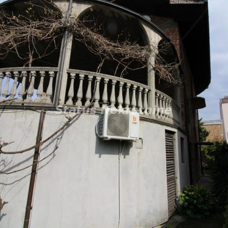 Kuća Prodaja Sremska Mitrovica  416 m2