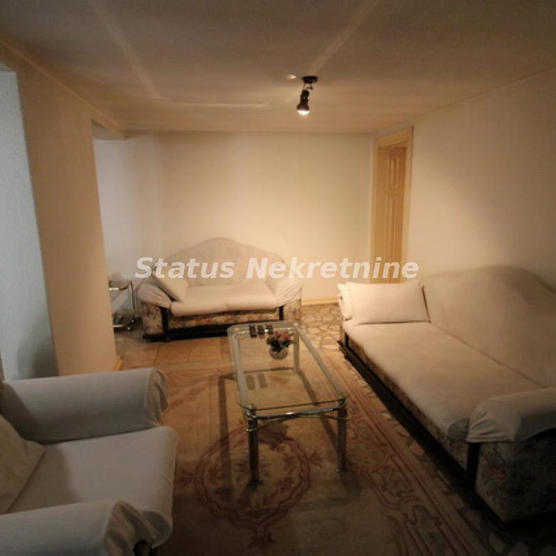 Kuća Prodaja Sremska Mitrovica  416 m2