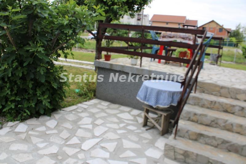 Kuća Prodaja Novi Sad  242 m2