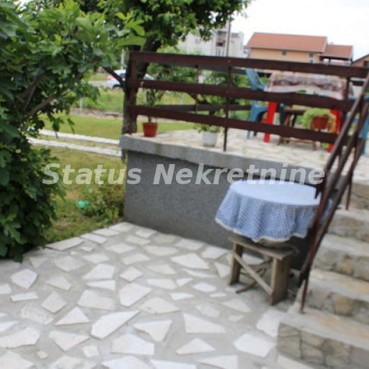 Kuća Prodaja Novi Sad  242 m2