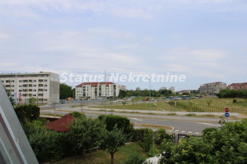 Kuća Prodaja Novi Sad  242 m2