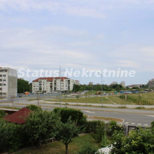 Kuća Prodaja Novi Sad  242 m2