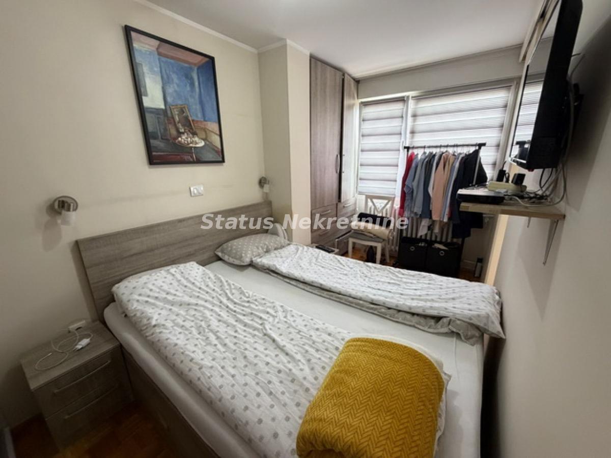 Stan Prodaja Novi Sad  76 m2
