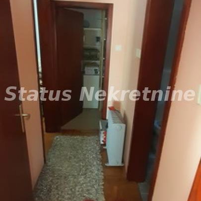 Stan Izdavanje Novi Sad  65 m2