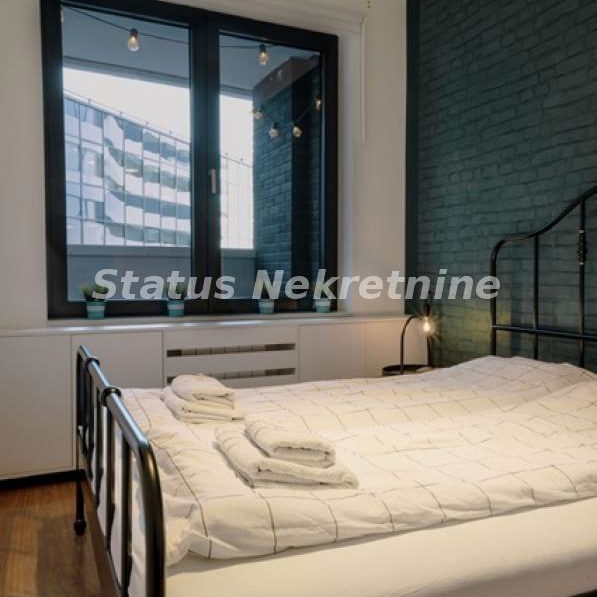 Stan Izdavanje Novi Sad  42 m2