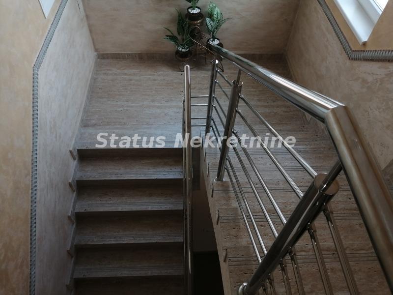 Lokal Izdavanje Novi Sad Lokal Izdavanje Novi Sad 300 m2
