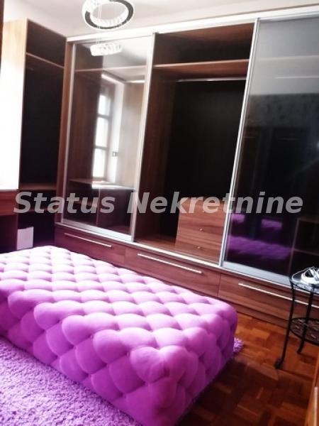 Kuća Prodaja Novi Sad Kuća Prodaja Novi Sad 600 m2