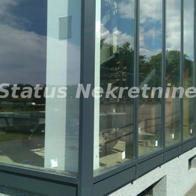 Lokal Prodaja Novi Sad  240 m2
