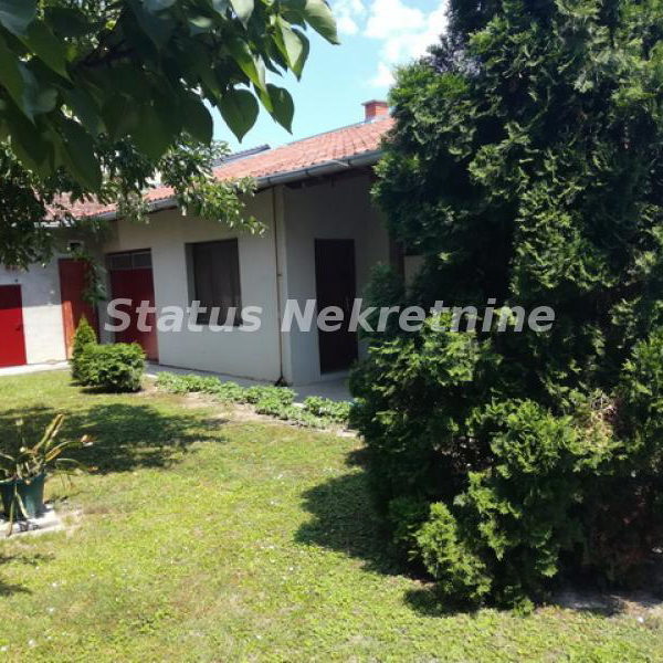 Kuća Prodaja Novi Sad  300 m2