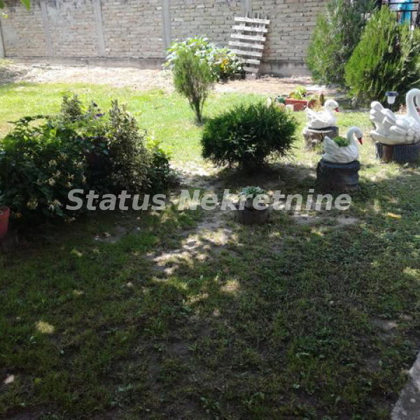 Kuća Prodaja Novi Sad  300 m2