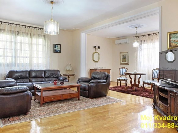 Kuća Izdavanje Beograd Dedinje 390 m2