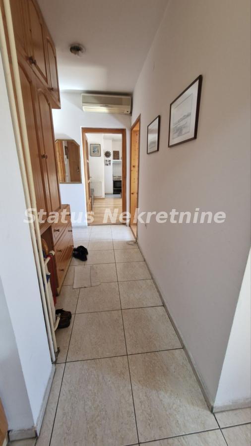 Stan Prodaja Novi Sad  68 m2