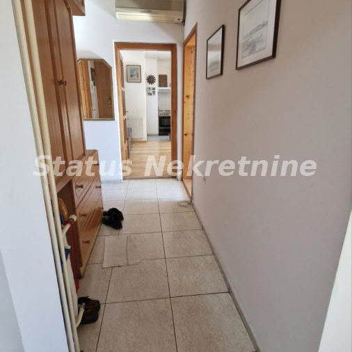 Stan Prodaja Novi Sad  68 m2