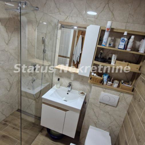 Stan Prodaja Novi Sad  68 m2
